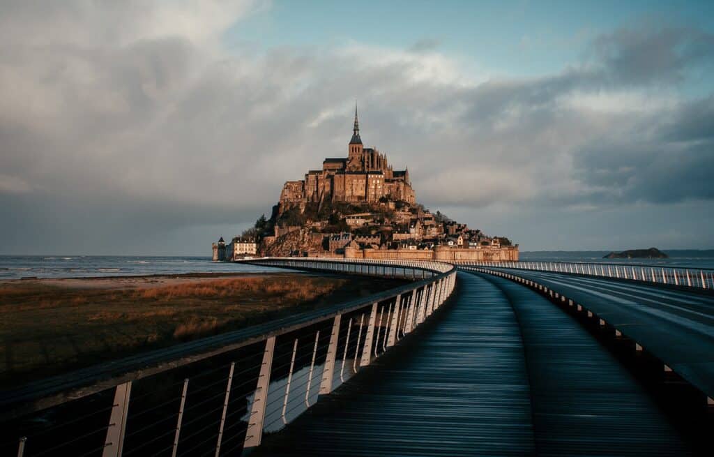 Quelles sont les activités familiales incontournables au Mont Saint-Michel ?